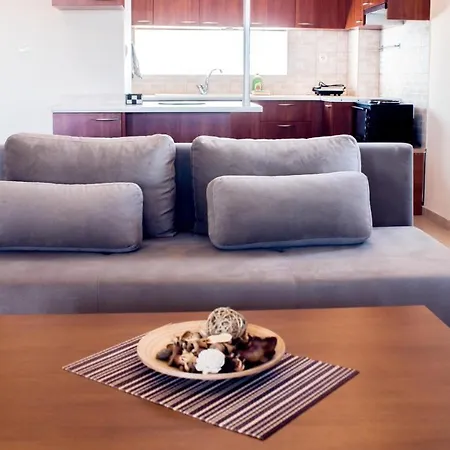 Verano Apartment *